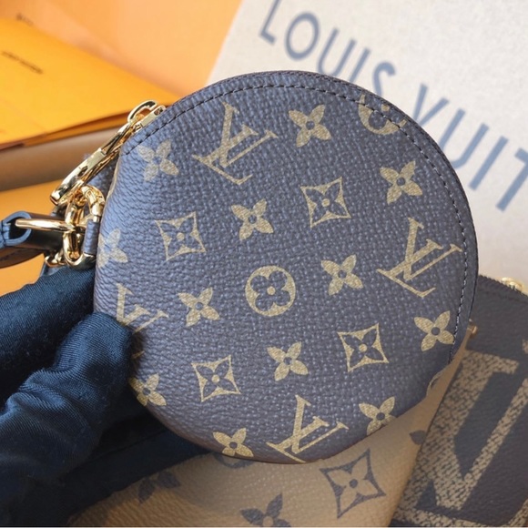 Monogram Wristlet Trio - Picture 5 of 12